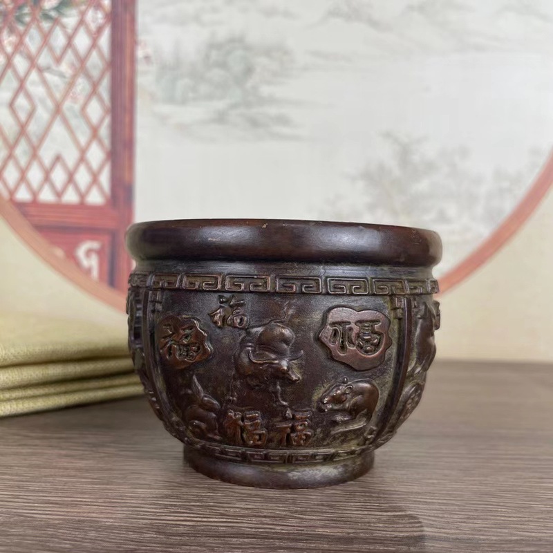 Antike und Vintage-Sammlerstüc – Vintage Collectible Ashtrays Bewertung und Preis