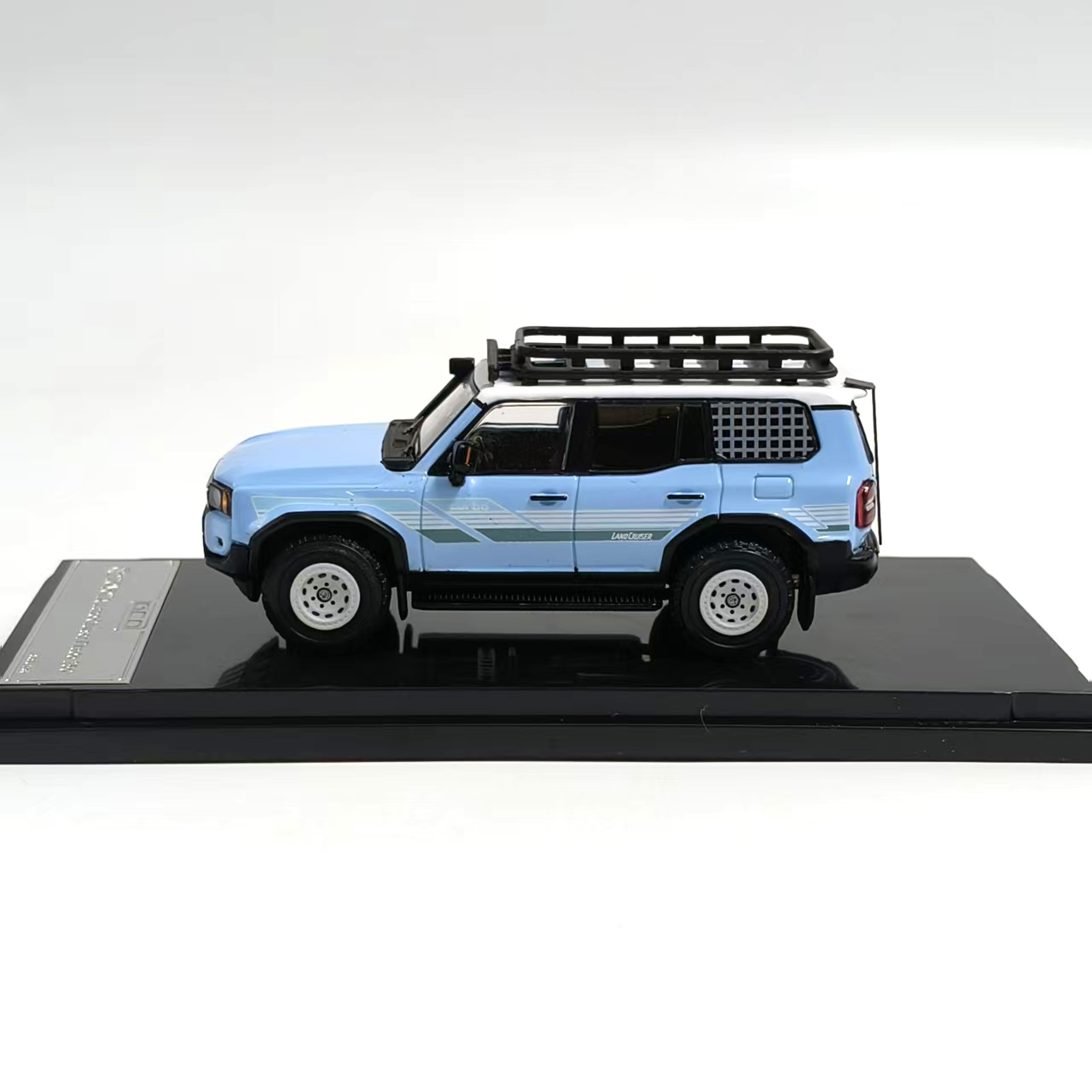 Diecast DCM 1:64 Maßstab LC250 – Vintage And Collectible Bewertung und Preis