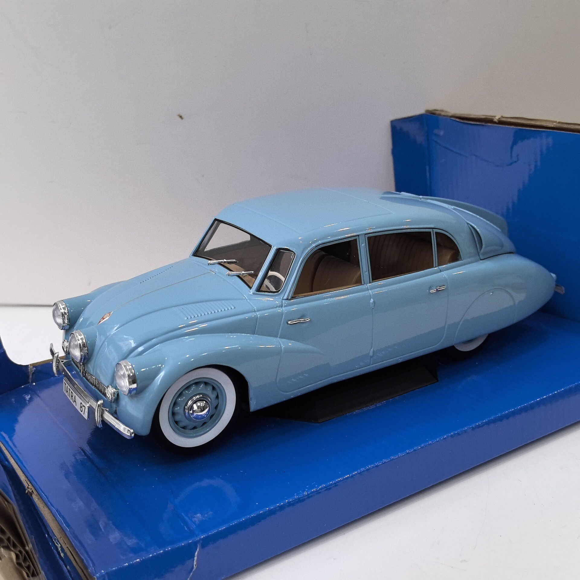 MCG Diecast 1/18 Maßstab TATRA – Vintage And Collectible Bewertung und Preis