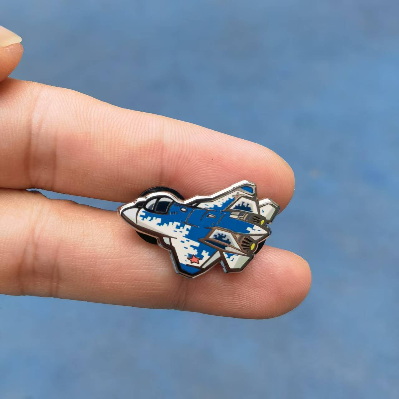 Original Chibi Flugzeug Abzeic – Vintage Collectible Pins Bewertung und Preis